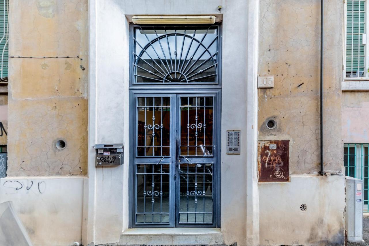 Apartment In Trastevere Rom Exteriör bild